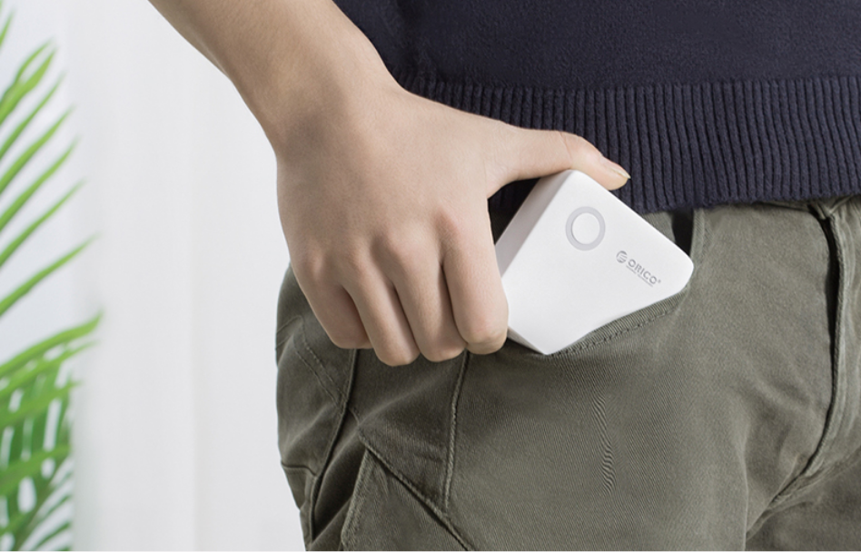 |既是充电器，又是充电宝，出门旅行一个ORICO充电器就够