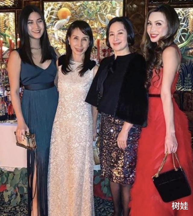 何鸿燊|何鸿燊家族12个第三代成员仅有两位送别赌王,生前最疼爱长房孙女
