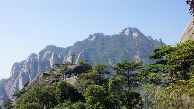 「横店影视城」盘点我国最坑的三个景区：五一攻略请避开！你都去过哪些？