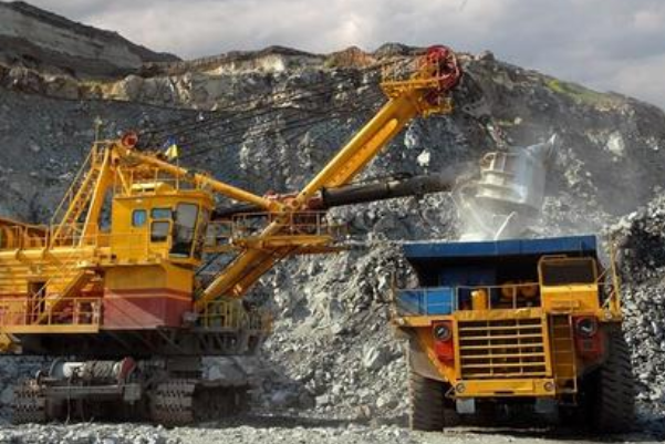 澳方铁矿价格上升,中企电话一直通话中,欧美损失很大