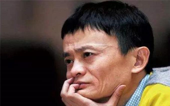 马云:马云也没料到!支付宝的兴起,会摧毁一个令人深恶痛绝的行业!