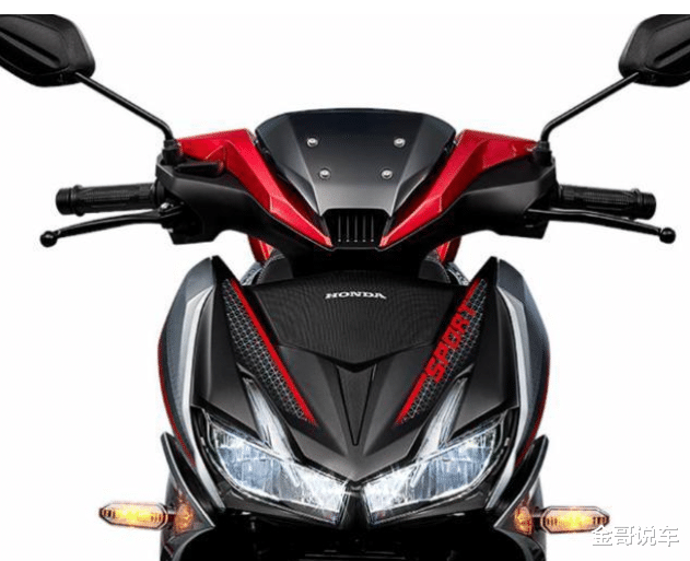 本田|又一款本田高端弯梁车亮相，售价1.47万，水冷电喷，还标配ABS