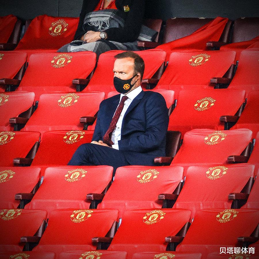 曼联|曼联1-3官博惨被爆破！漏夫才是真林皇，帽子戏法给爷整乐了