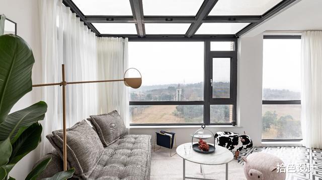 「」她家220㎡大平层，二次装修后，孩子非常喜欢，阳光房太美了！