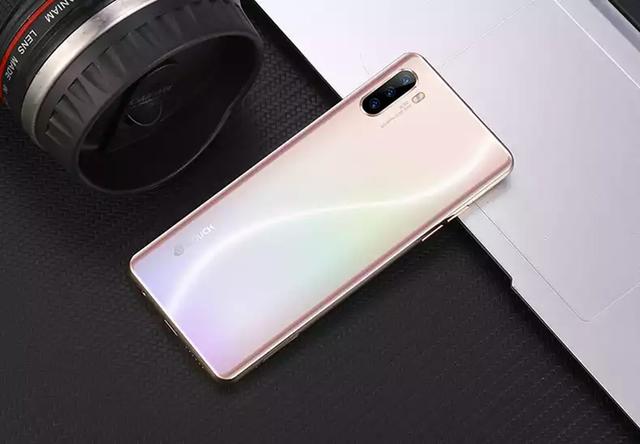 #天语手机#天语手机爆发了，4.7寸升降屏+4800万，低至699华强北也得服