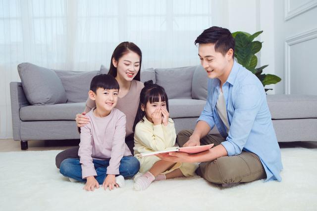 姐姐▲双胞胎高考仅差5分，双双考入名牌大学，10年后却活成两个世界