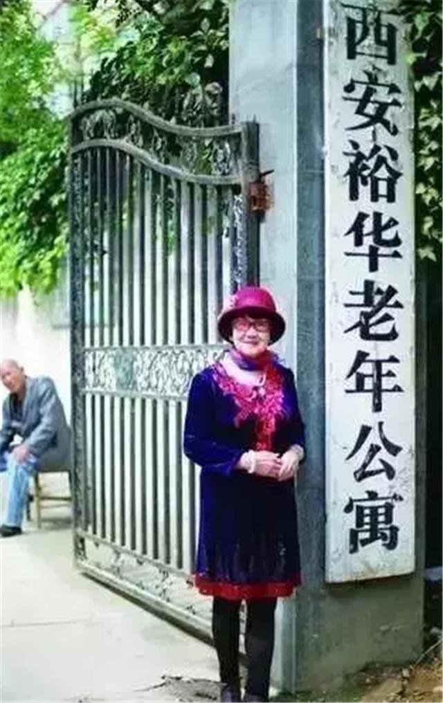 富豪|丈夫和保姆私奔，女儿自杀，72岁的她出狱后白手起家，成千万富豪