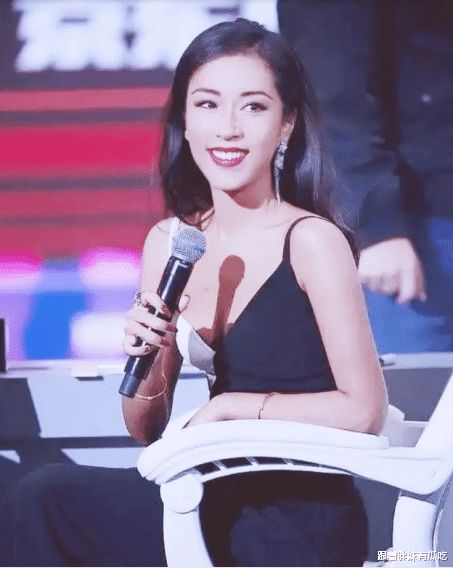 吉克隽逸▲把吉克隽逸P白十度后，终于明白“丑跟黑”没关系：我哭得好大声