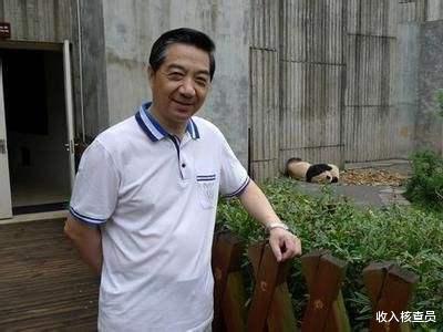 网红局座张召忠走红之后,一年收入是多少?