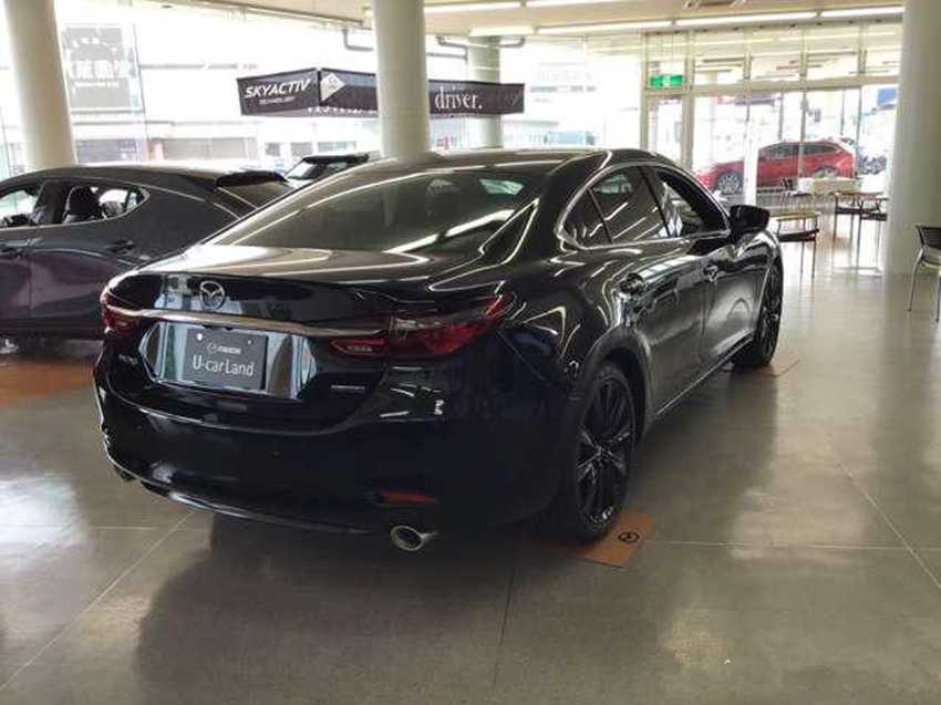 马自达6▲买啥雅阁！全新马6时隔5年再归来，比奔驰C还漂亮，油耗5L不足16万