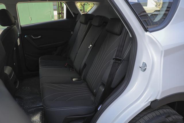 捷途：顶配7.99万，奇瑞推出的亲民中型SUV，全系都有156马力+10年质保