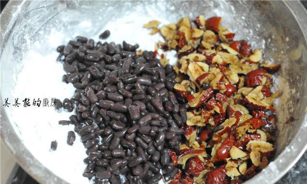 『山药』大家都蒸馒头,我却最爱它,不用发酵不揉面,香糯柔软真美味!