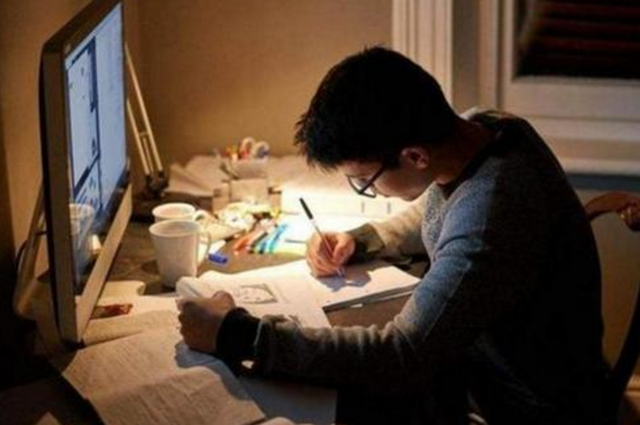 学霸|初中学霸也“头疼的”3科作业,特别是第1个,公认难写