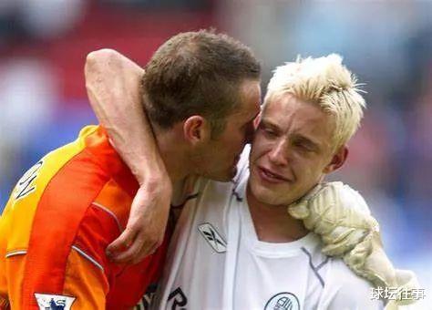 #利兹联#从前那个少年,那个拼到头破血流的阿兰·史密斯,现在在做什么?