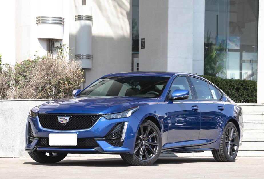 长安逸动|开过宝马3系，换了辆凯迪拉克CT5开了两个月，车主有话想说