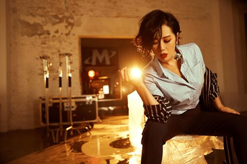 |?“长得丑”却很红的4位女星，第一位还可以接受，最后一位真看不下去