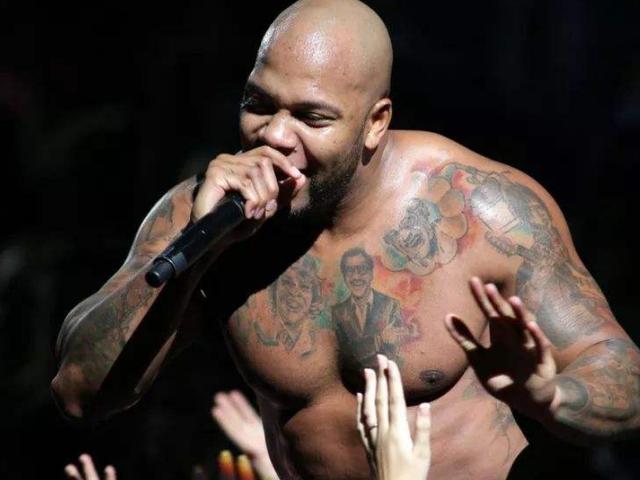 #嘻哈音乐#传奇歌手创立都有风格，欧美乐坛教父级别，他的存在影响全世界