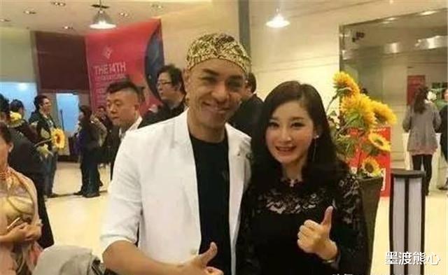 「奥巴马」奥巴马亲弟弟放弃美国优渥生活，迎娶河南姑娘，给啥都不换！