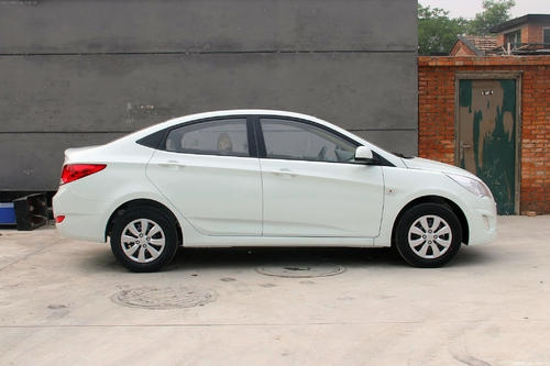 买车|什么颜色的汽车最耐脏?看完你就知道了。