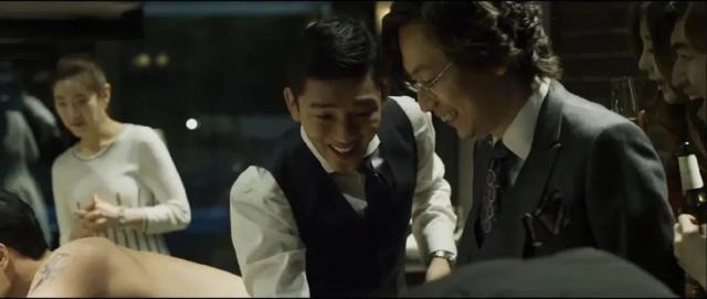 警察|票房第一，国内不敢拍的，却被韩国拍了出来