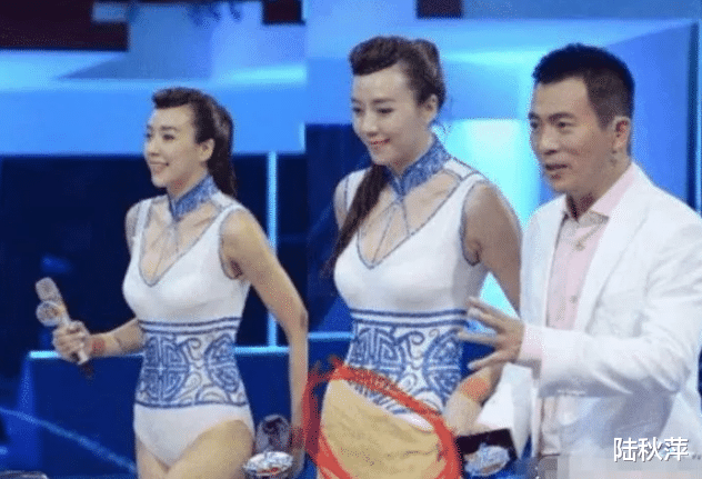 综艺节目|“过气女星”为了再次出名有多拼？节目中跳水暴露隐私，观众们沸腾！