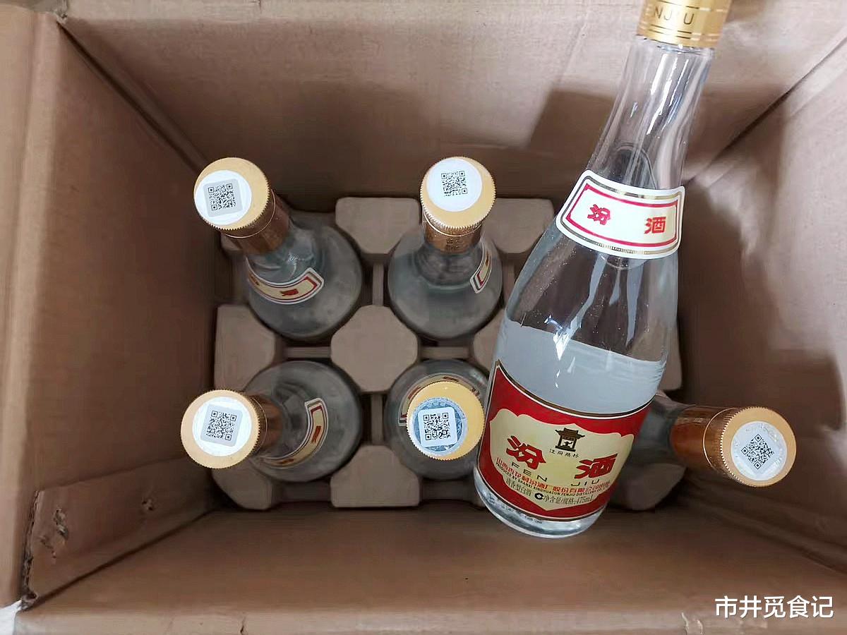 汾酒|值得囤家中的5种“低档”白酒，一箱100元左右，但都是纯粮食好酒