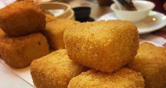 『广东省』广东西关喝早茶，15道点心花了450块钱，你看是被坑了吗？