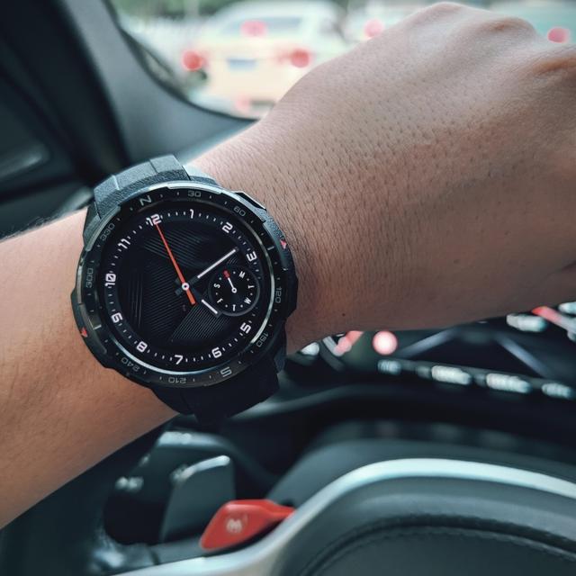 华为荣耀|配备麒麟A1的荣耀GS Pro,是户外手表中的“小钢炮”