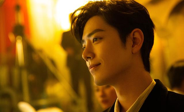 「肖战」肖战雅诗兰黛的微电影，预示着他的演艺之路，偶有风波但未来光明