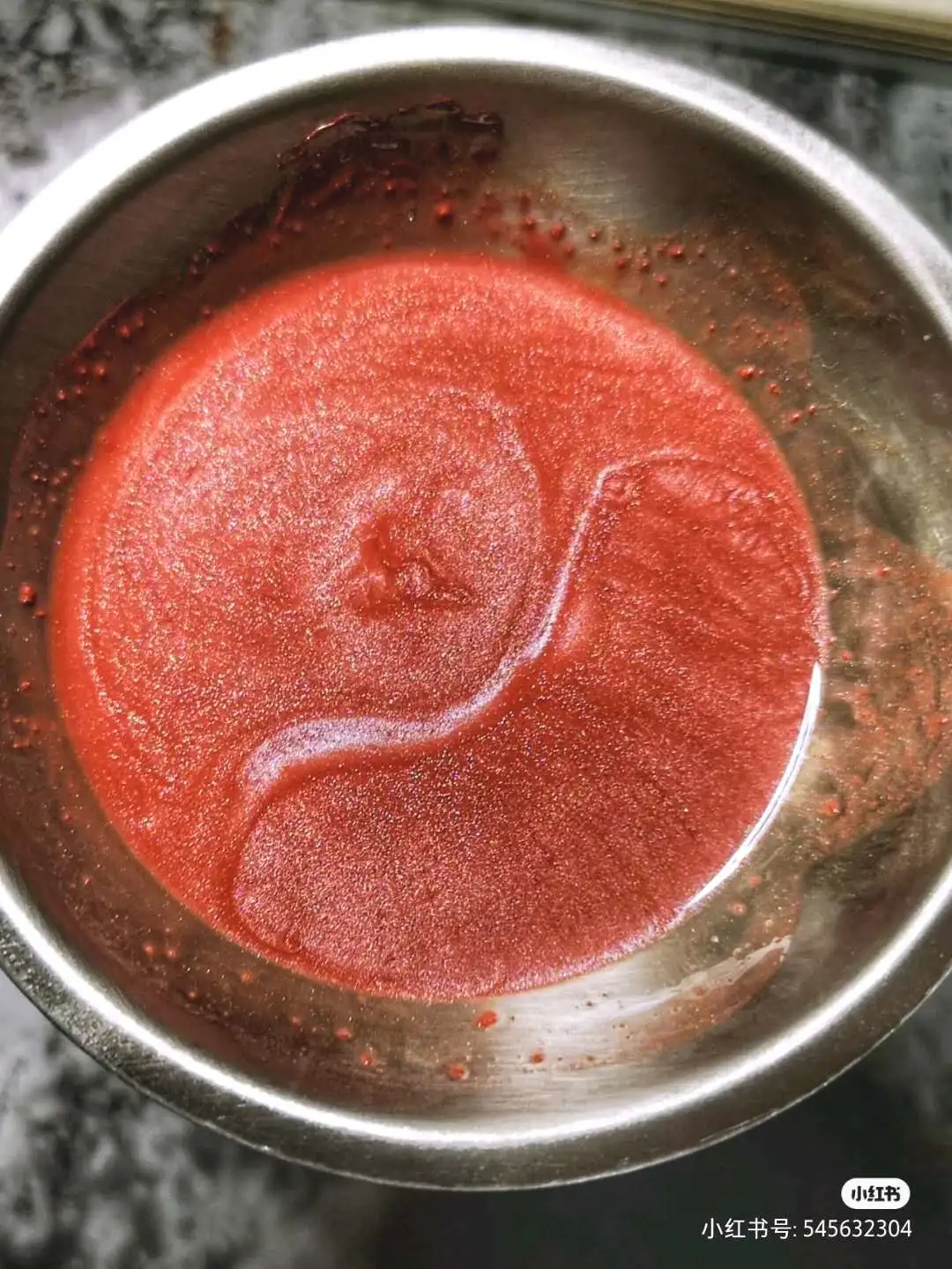 秋装|口红过期了怎么办，继续留着是不是想给下一代当传家宝？