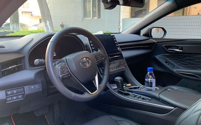 比亚迪汉|丰田亚洲龙预计8月上市，配LED光源+天窗，2.5L+8AT爆209马力