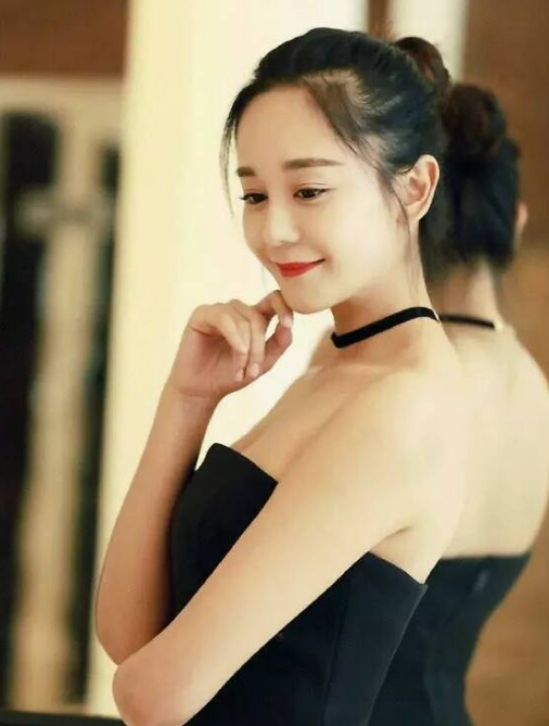 『海陆』有种逆袭叫海陆分手，减肥成功瘦成筷子腿，35岁终于成为夏紫薇