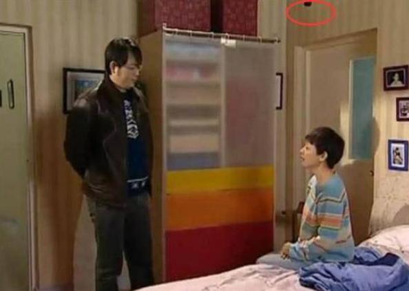 穿帮镜头|《家有儿女》穿帮镜头,多年后才发现,网友:笑出猪叫声