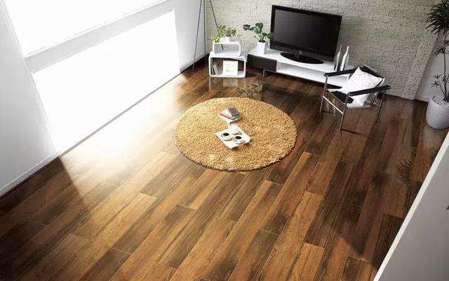 「」家里不要傻傻铺木地板了,有钱人更爱铺这种地板,省钱实用又好看