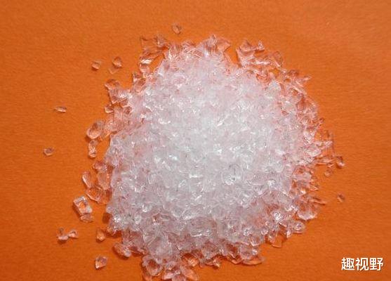 氢氟酸|最悲壮的元素，被称作化学界的死神，接触过的人最长活不过50岁