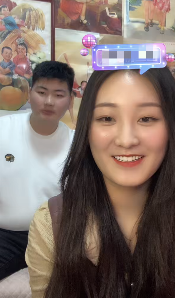 |大衣哥儿媳直播翻车，无视老公力捧亲弟弟！网友：小舅子太想火！