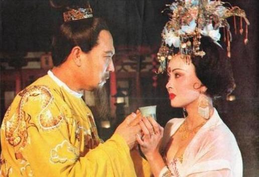 杨玉环|杨玉环为何18年都没怀孕，看完她的这两种嗜好，当代女孩也需注意