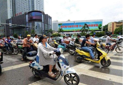 电动车|电动车再出新规，广大车主哀声一片，车主：还让不让人骑了？