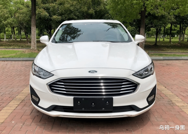 蒙迪欧■福特豁出去了!蒙迪欧降到12万起,网友:还买什么帕萨特!