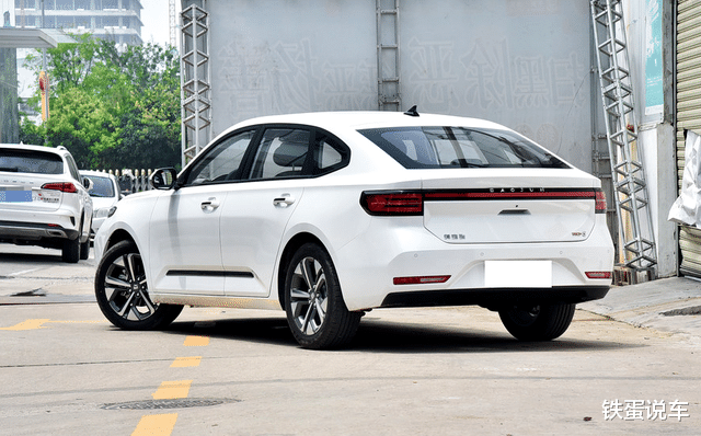 轿车|手握13万想买轿车，家里让买SUV，看中了三款，到底怎么选