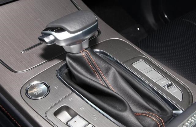 『长安汽车』12万的长安欧尚X7好吗?提车240天后,车主说了四个字