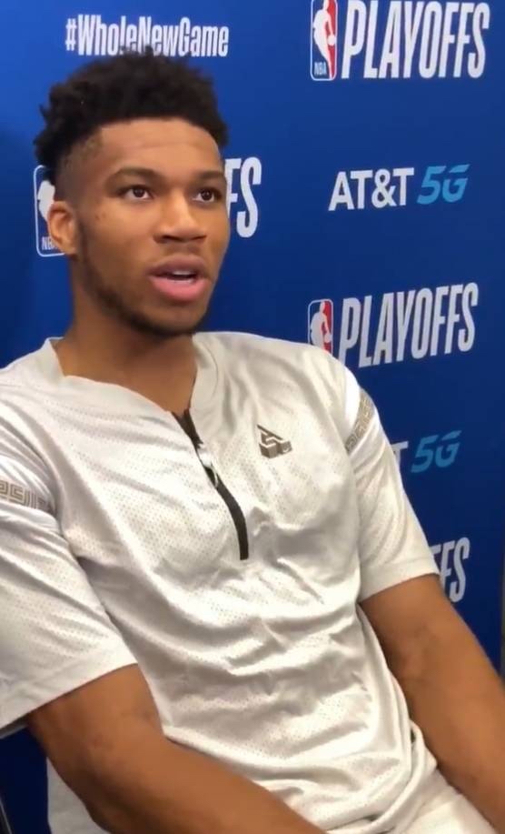 字母哥|你不配DPOY！字母哥不愿主防巴特勒，小托马斯：小卡绝不会像他那样！