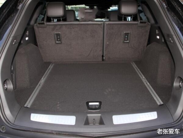 凯迪拉克|买啥奥迪Q5L，这车跌破27万，车宽2米全系9AT，坐它比高铁还安静