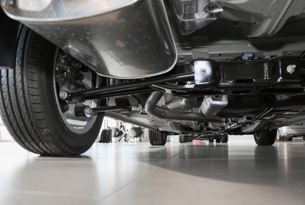 大众朗逸|放弃朗逸就选它，油耗3毛仅7.6万，上市迷倒一片