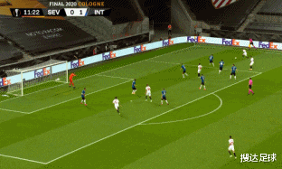 国际米兰|伟大的3-2!倒钩绝杀!六冠王今夜诞生,球员+主帅哭成泪人