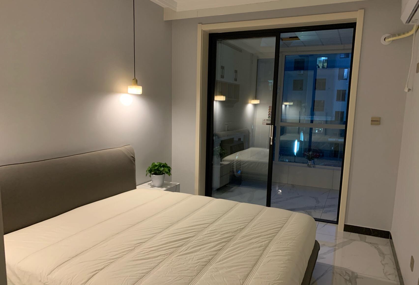 ▲人生第一套140平新房，没请设计师，效果很漂亮，女儿特别开心！