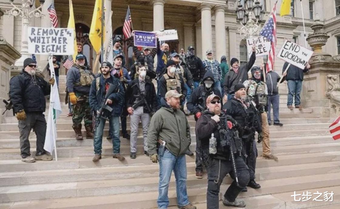 #美国#美国确诊109万！患者尸体被摆放在白宫门口，呼吁特朗普下台