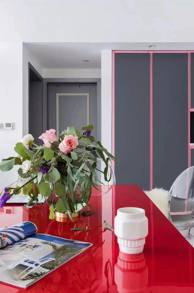 |121平米的房这样装修，空间大了1倍，装修只花了6万