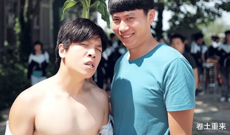 「夏洛特烦恼」《夏洛特烦恼》：所有主角名字连在一起，才知道这是在致敬经典