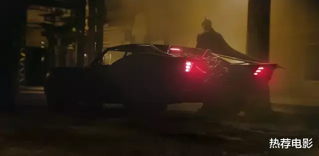 蝙蝠侠@继《蝙蝠侠》之后，又一部超级英雄电影延档！